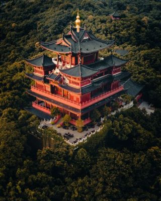 Weinan City's Ancient Pagoda: A Testament to History and Breathtaking Views!