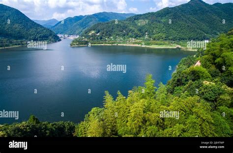 Yinzhou Mountain Geopark: Tutki upeaa maisemaa ja muinaista historiaa!